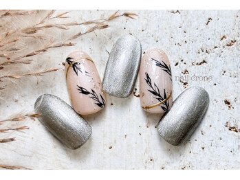 ネイルクローネ(nail crone)/秋リーフネイル