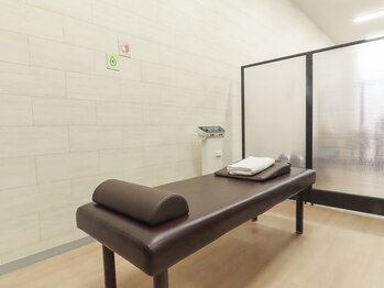 エクティブ整体院/施術室【春日市整体/骨盤矯正】