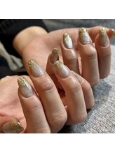 ラブクロム(LOVE CHROME)/素材感のあるキラキラネイル