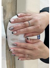 リノ(Lino)/ゼブラネイル