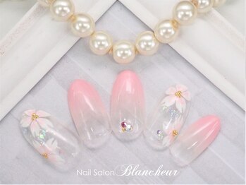 ネイルサロン ブランシュール(Nail Salon Blancheur)/カラグラ＆シアーなサクラネイル