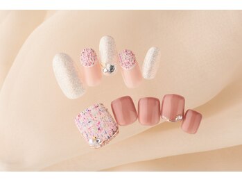 エムスラッシュ ネイル センター北店(M.SLASH)/ツィードネイル♪