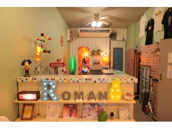 ロマンルーム(Roman Room)/遊び心あふれる受付カウンター☆