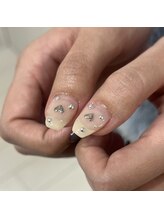 ビー 中町(bii)/ハートネイル