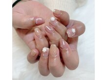 イリス(iris)/薔薇チークネイル