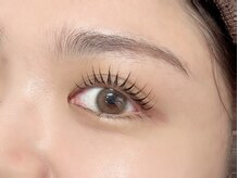 キキ(KIKI)/目尻流しデザイン