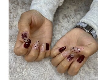 ボルドーハートネイル