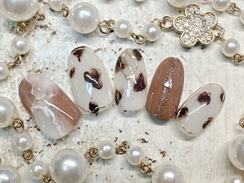 パッチリオメメ 海老名店(Patchiri Omeme)/定額ネイル￥6980