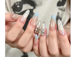 夏っぽい水色のデザイン