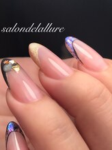 サロンドラリュール(Salon de L'Allure)/
