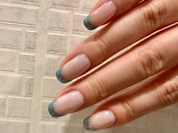 ヴェルニ(Vernis)/フレンチネイル