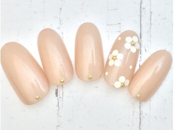 ムーネイル(mou nail)/シンプルお花ネイル