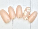 シンプルお花ネイル