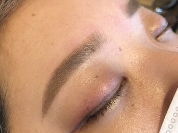 アイラッシュサロン ラコタ 銀座一丁目店(eyelash salon RACOTA)/アイブロウワックス