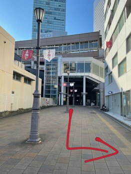 アンジュ/エスパル2裏からの道案内