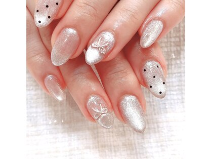 ネイルポット(Nail Pot)の写真