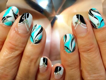 ネイルサロン グロッシー(Nail salon glossy)/プッチ柄ネイル