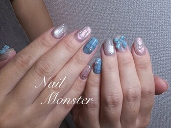 ネイルモンスター 道玄坂店(NAILMONSTER)の写真/豊富なカラーとパーツでお気に入りの爪先へ♪上品な大人ネイルで周りと差をつけて☆持ち込みも可能です◎