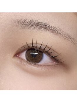 アトリエバンビ(atelier Bambi)/まつげパーマ・ラッシュリフト＊