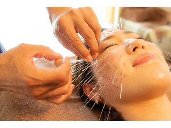 はりひろし鍼灸院/日々の疲れ深層コリ取り鍼で解消