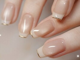 生駒ネイル上品フレンチデザイン