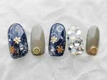 ネイリシャス(NAILICIOUS)/シックなカラーでも印象的に☆