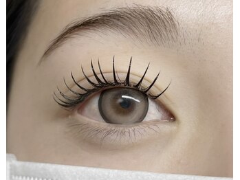 リシェリアイラッシュ(Richer)の写真/LEDエクステで持ちUP!グルー即硬化で夜の来店も安心♪新規¥7,500~!〈天神/警固/今泉/薬院大通り〉