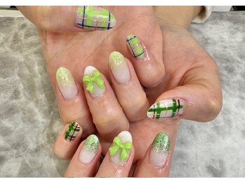 アリイネイルズ(ALII Nails)/推しネイルリボンチェックネイル