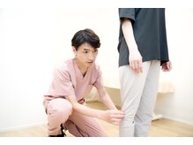 エラマカイロ経堂整体院の雰囲気（しっかり姿勢分析！）