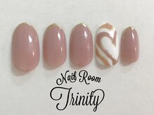 ネイルルーム トリニティ(Nail Room Trinity)/150種類以上選べるアート付