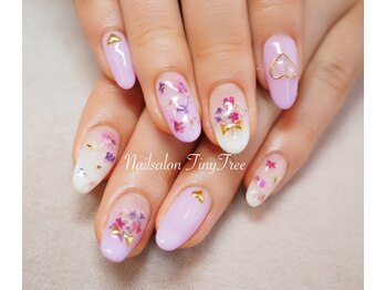タイニーツリー(Tiny Tree)/押し花ネイル