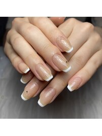 フレンチネイル