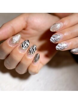 アリー ネイル スタジオ(Ary nail studio)/マグネット×ゼブラ