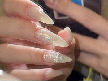 ジェミーネイル エビス(Jemiy nail ebisu)/白ワンカラー冬ラメクロム