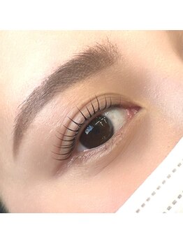 ウルタス ヘアー バイハル(Uru+ hair by haru)の写真/ナチュラルで上品な目元を叶えるまつげパーマ。理想の仕上がりを実現するまつ毛パーマで美しい目元へ。