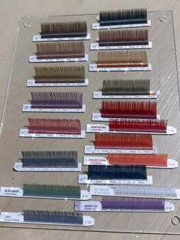 ティプリ(Tipre)の写真/カラーやLED、豊富なエクステで目元に魔法をかける!あなたらしいスタイルで、お目元に唯一無二の輝きを。