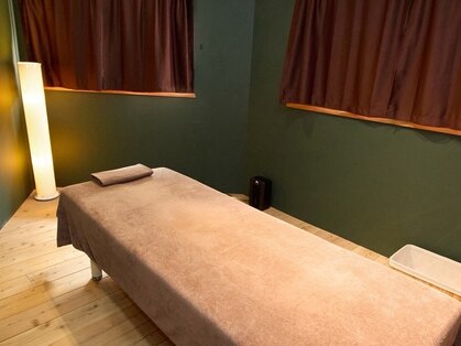 ハリトマト 梅田中崎の写真