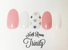 ネイルルーム トリニティ(Nail Room Trinity)/150種類以上選べるアート付