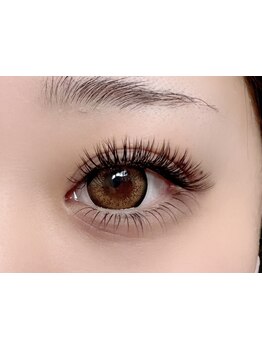 ボリュームのある目元にしたい