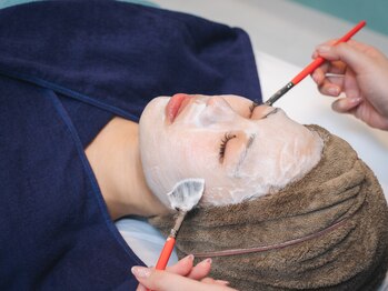 セローナ(Selona)の写真/【美肌の新常識】ララピールで輝く透明感を手に入れよう。ララピールでシミ改善・くすみを徹底ケア◎