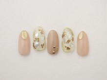 アムルーズ(Amoureuse)/シェルネイル♪