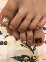 トータルサロン 白べぇーっ プラス/アシメネイル