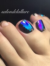 サロンドラリュール(Salon de L'Allure)/