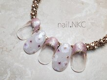 NKC/手描きと押し花の合わせ技