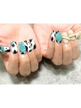 手描きアートが得意なサロン