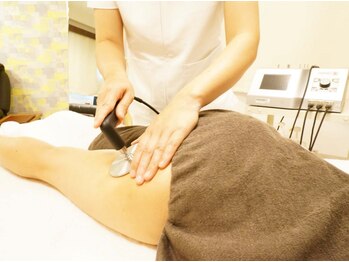 アール(ar relaxation&beauty)の写真/痩身&デトックス★【インディバボディ60分～】深部まで脂肪燃焼！代謝UP&むくみ解消で美bodyに♪DT短縮にも