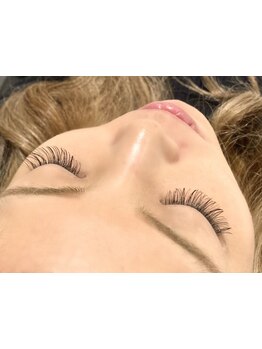 モテ可愛な目元にしたい