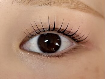 パピー(puppy)の写真/【全メニュートリートメント付！パリジェンヌ¥4,480】長期的にキープ可能◎自まつげを最大限に活かす★