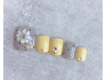 サンネイルルーム(sun nail room)の写真/トレンド感たっぷり♪大人可愛いネイルで指先を華やかに♪