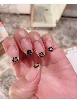 ネイルサロン リスタ(Rista)/ホロ花 カラフルストーン